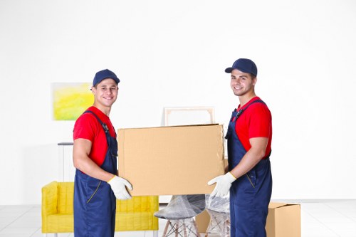 Moving truck service for Cardiff home relocations